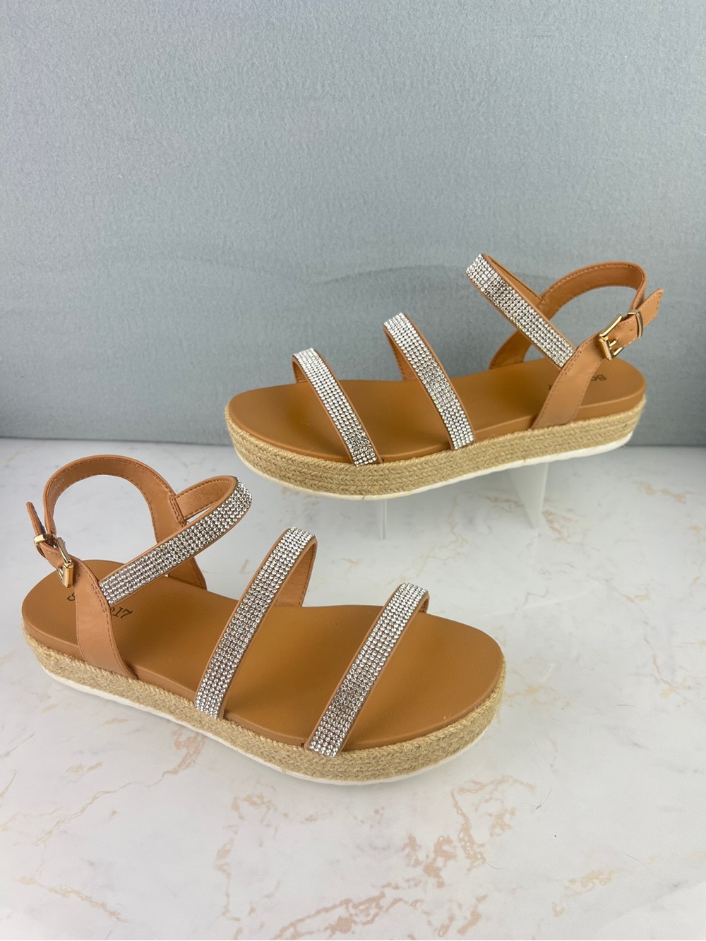 NEW Sophie17 Zirconia Jeweled Open Toed Buckle Strap Jute Sandals Girls 6